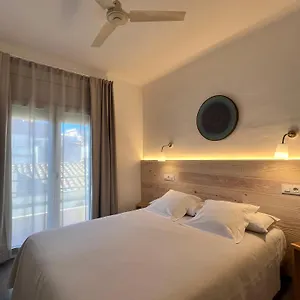 https://hostal-rom.catalonia-hotels.com