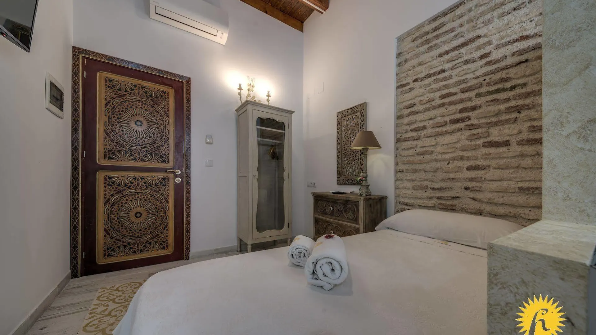 Hotel Argantonio Cadiz 2*,  Spain